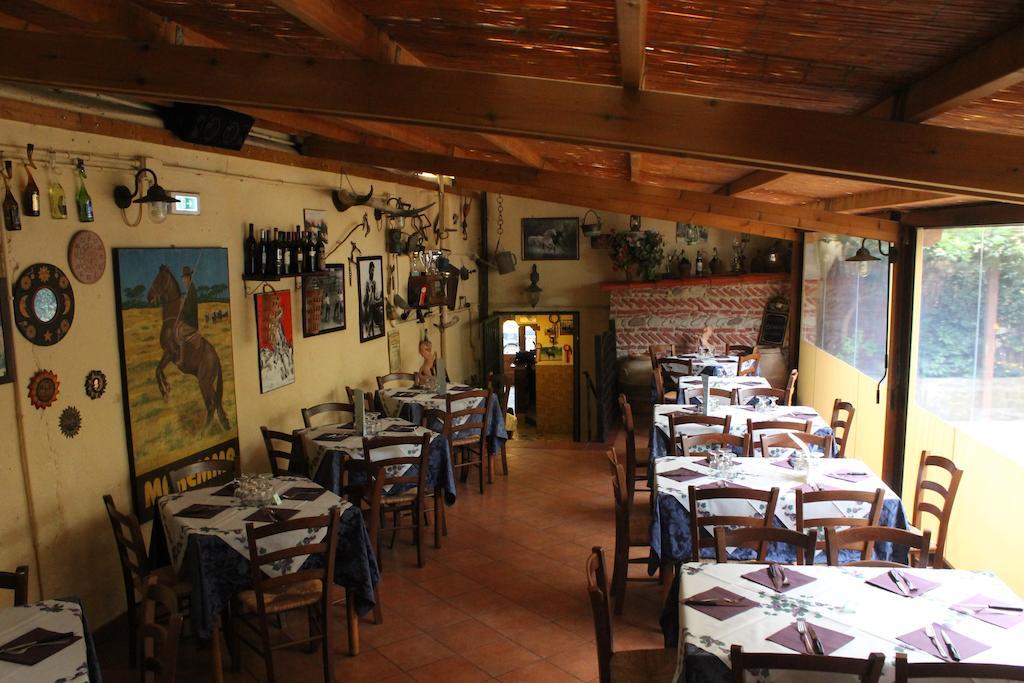 Albergo La Portaccia Кастильоне дела Пеская Екстериор снимка