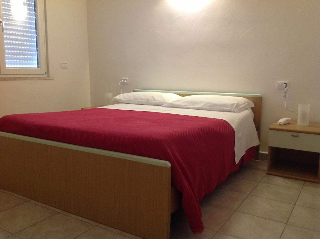 Albergo La Portaccia Кастильоне дела Пеская Стая снимка