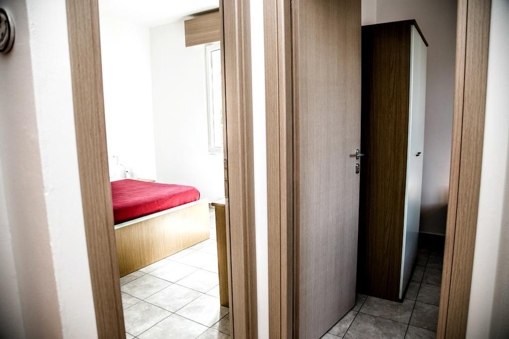 Albergo La Portaccia Кастильоне дела Пеская Стая снимка